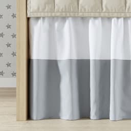 https://gdg-images.s3.sa-east-1.amazonaws.com/fotos/137955/saia-de-berco-cinza-e-branco-294697.jpg