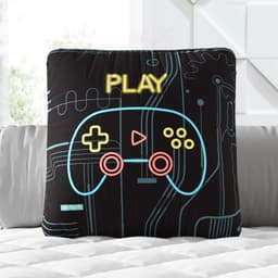 https://gdg-images.s3.sa-east-1.amazonaws.com/fotos/157412/almofada-quadrada-games-30cm-369272.jpg