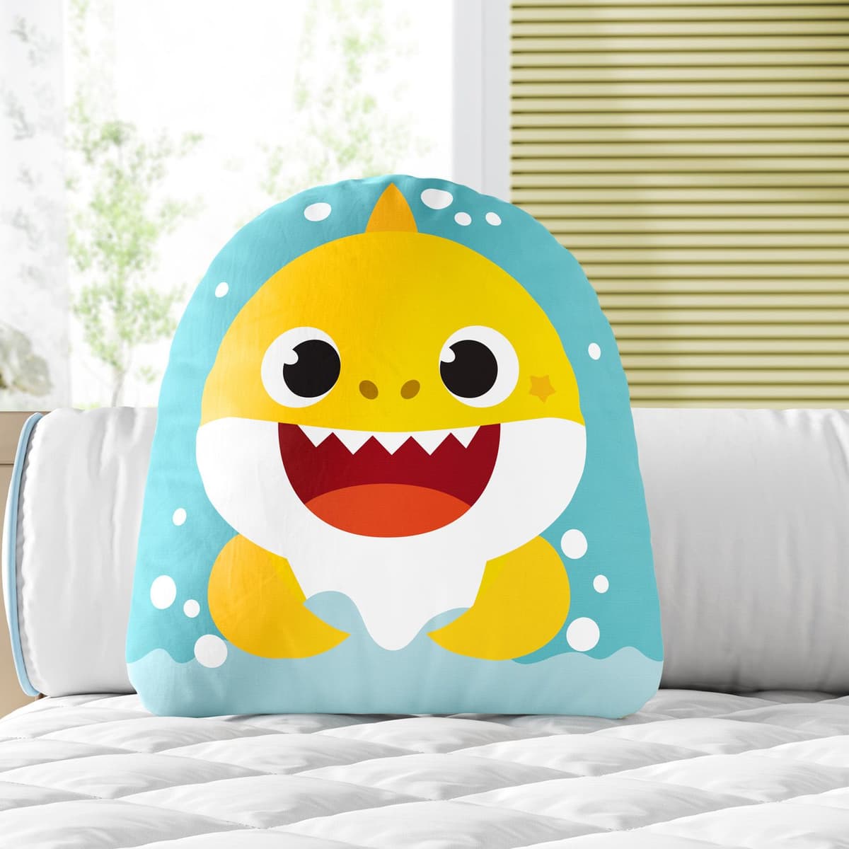https://gdg-images.s3.sa-east-1.amazonaws.com/fotos/167827/almofada-baby-shark-401005.jpg