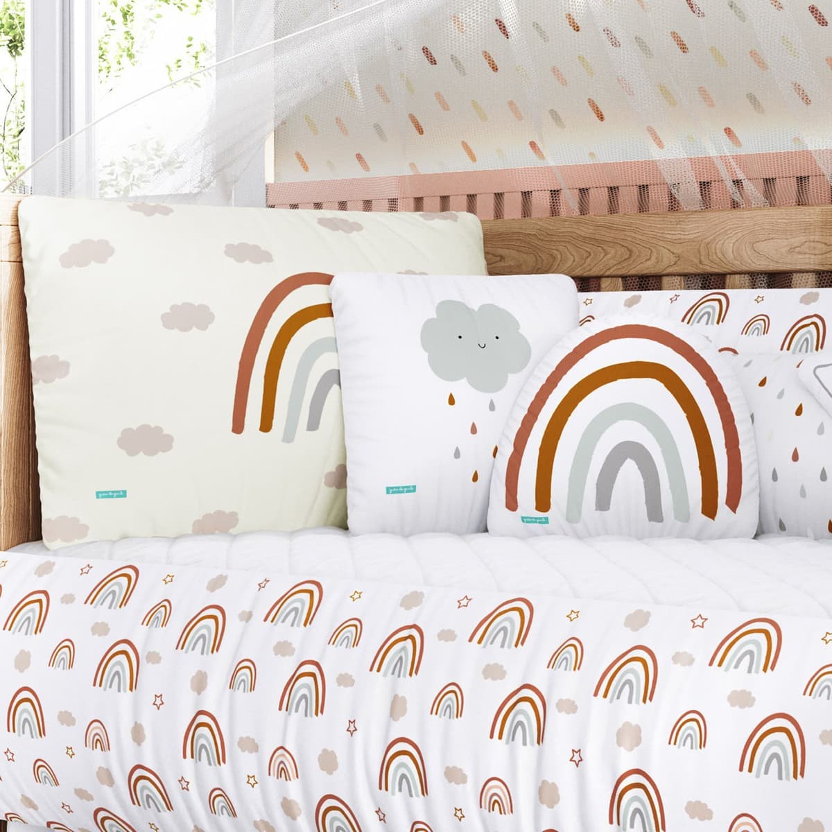 https://gdg-images.s3.sa-east-1.amazonaws.com/fotos/168299/kit-berco-arco-iris-boho-362497.jpg