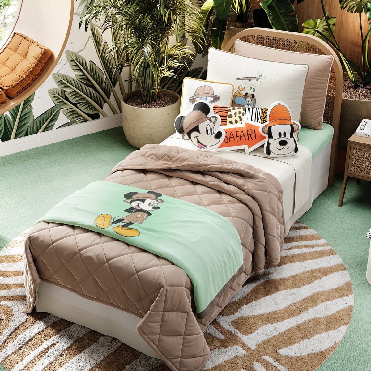 https://gdg-images.s3.sa-east-1.amazonaws.com/fotos/169492/manta-mickey-safari-infantil-474247.jpg