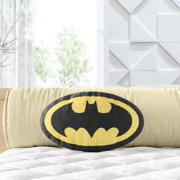 https://gdg-images.s3.sa-east-1.amazonaws.com/fotos/176242/almofada-bat-sinal-401133.jpg