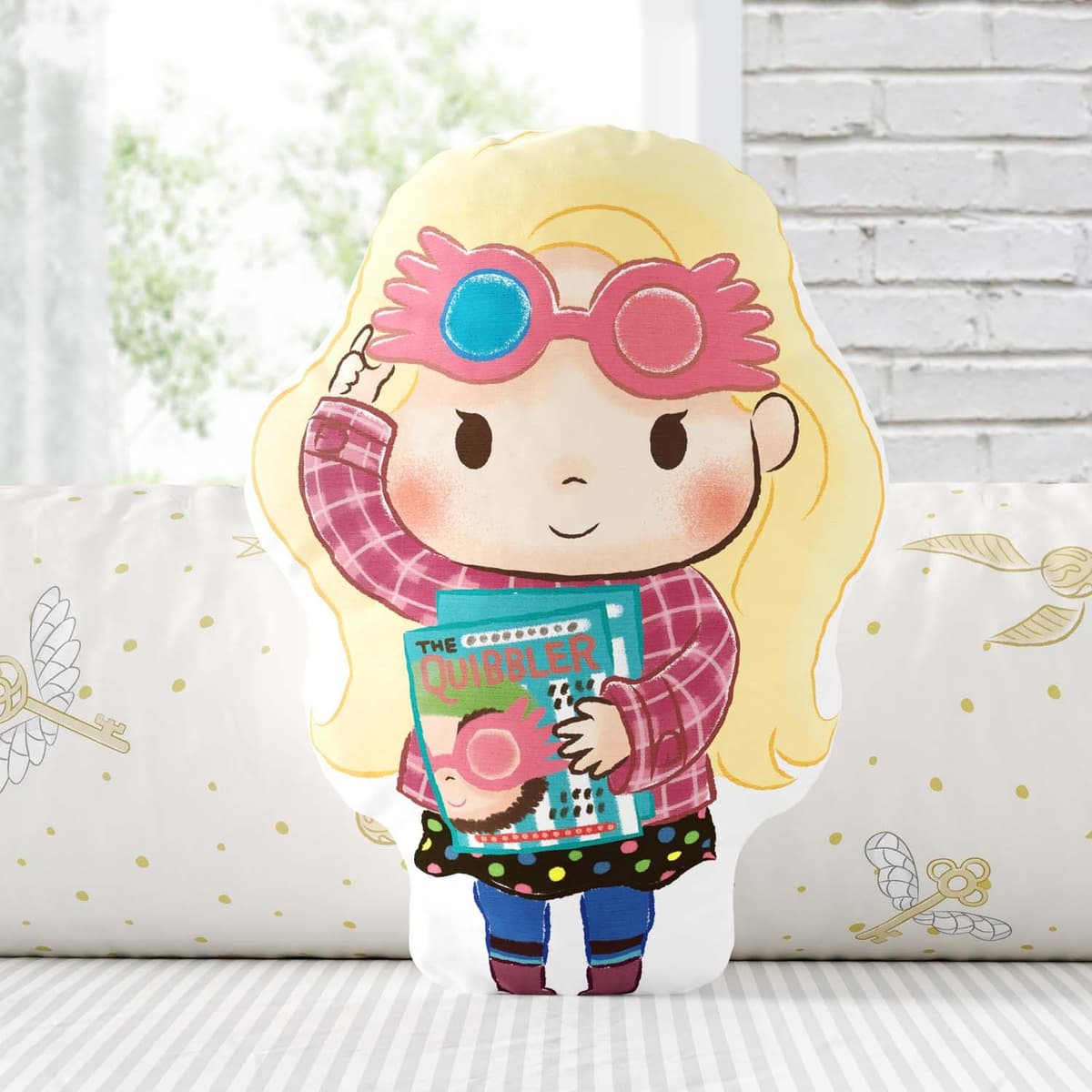 https://gdg-images.s3.sa-east-1.amazonaws.com/fotos/192143/almofada-luna-lovegood-482241.jpg