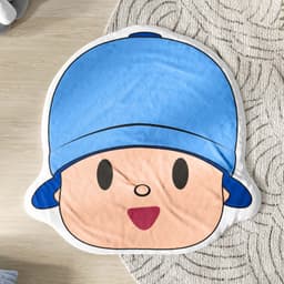 https://gdg-images.s3.sa-east-1.amazonaws.com/fotos/193354/tapete-pocoyo-87cm-481306.jpg