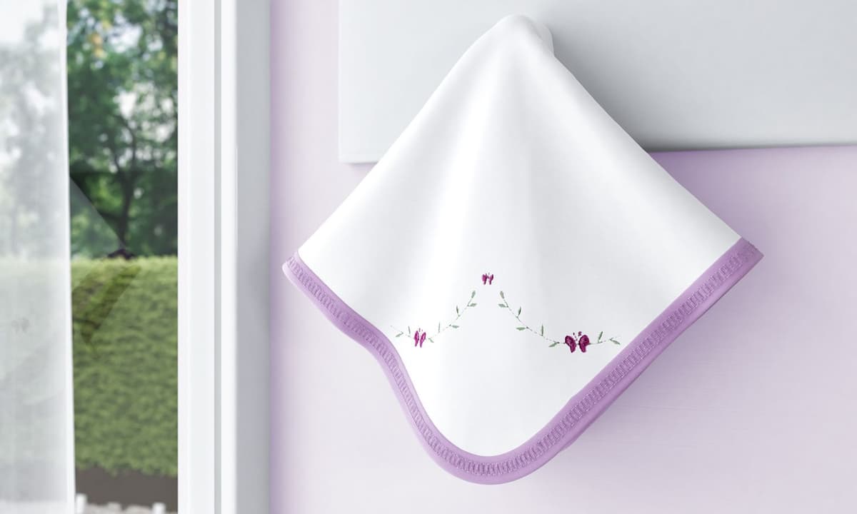 https://gdg-images.s3.sa-east-1.amazonaws.com/fotos/81905/cueiro-alice-lilas-182466.jpg
