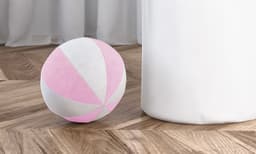 https://gdg-images.s3.sa-east-1.amazonaws.com/fotos/88666/bola-de-plush-branco-rosa-18cm-197253.jpg