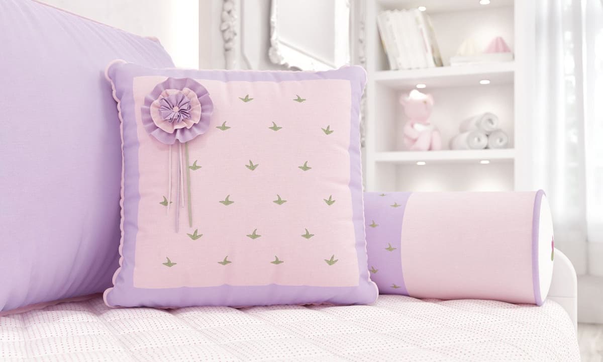 https://gdg-images.s3.sa-east-1.amazonaws.com/fotos/91507/almofada-floral-monet-206234.jpg