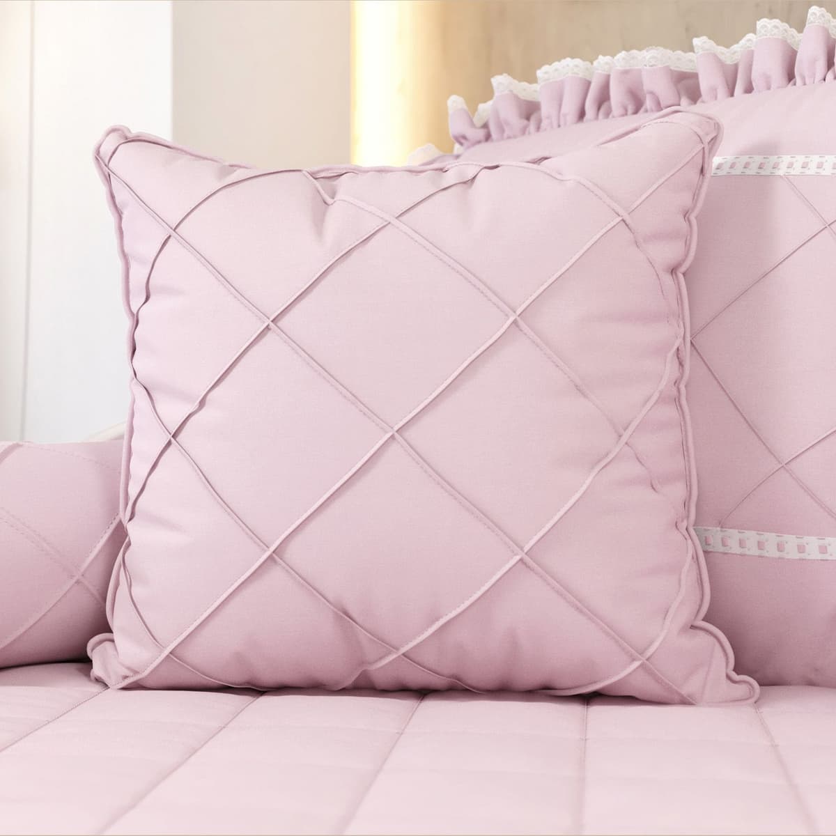 https://gdg-images.s3.sa-east-1.amazonaws.com/fotos/103719/almofada-nervura-rosa-classico-235565.jpg