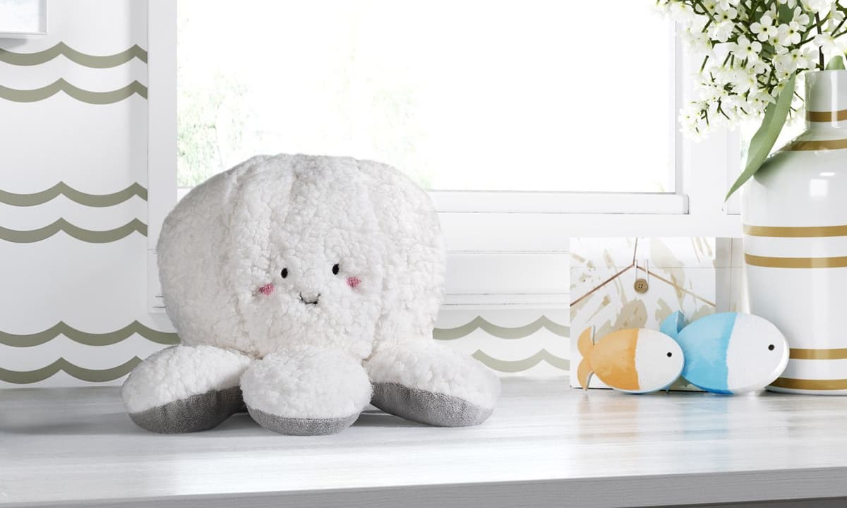 https://gdg-images.s3.sa-east-1.amazonaws.com/fotos/121795/bichinho-de-pelucia-bebe-polvo-23cm-277771.jpg
