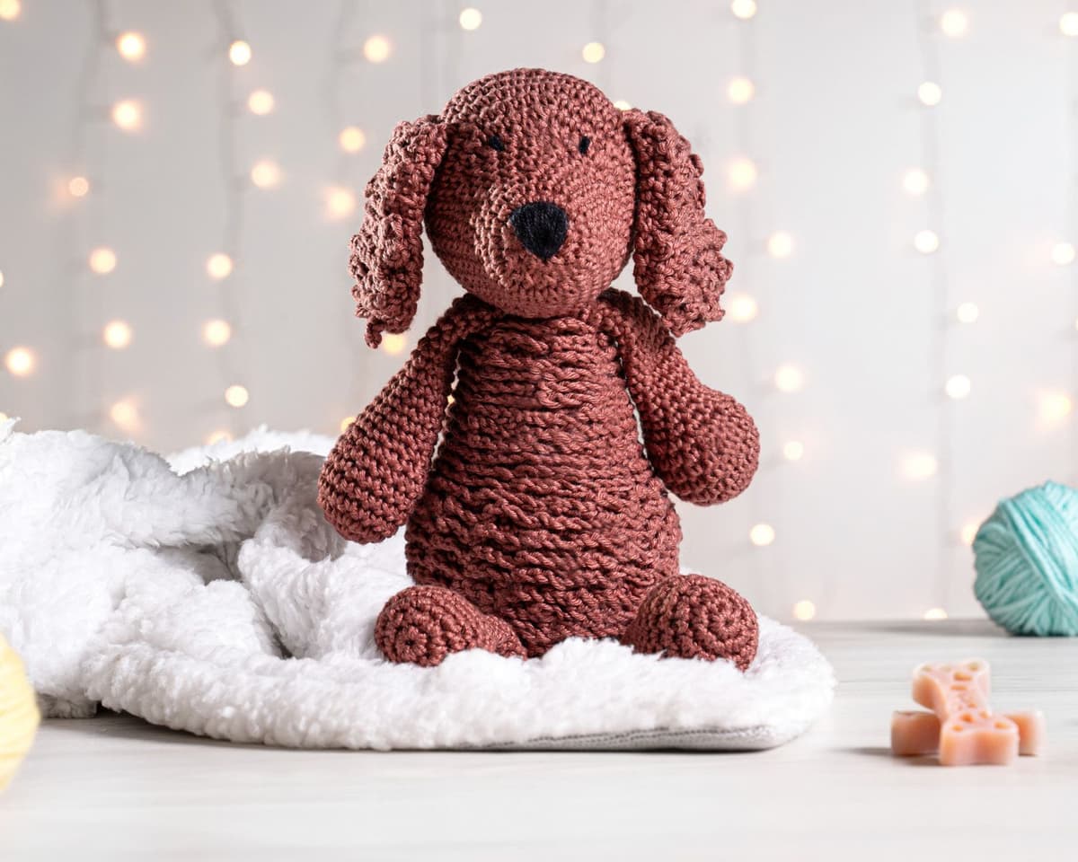 https://gdg-images.s3.sa-east-1.amazonaws.com/fotos/129820/cachorrinho-amigurumi-spaniel-d-agua-americano-285806.jpg