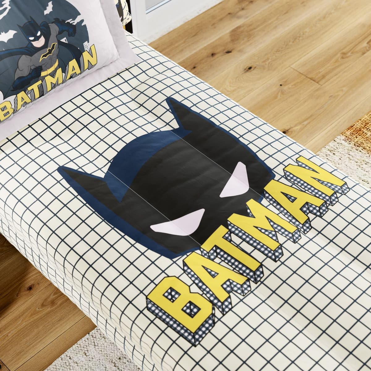 https://gdg-images.s3.sa-east-1.amazonaws.com/fotos/176256/edredom-infantil-solteiro-batman-401177.jpg