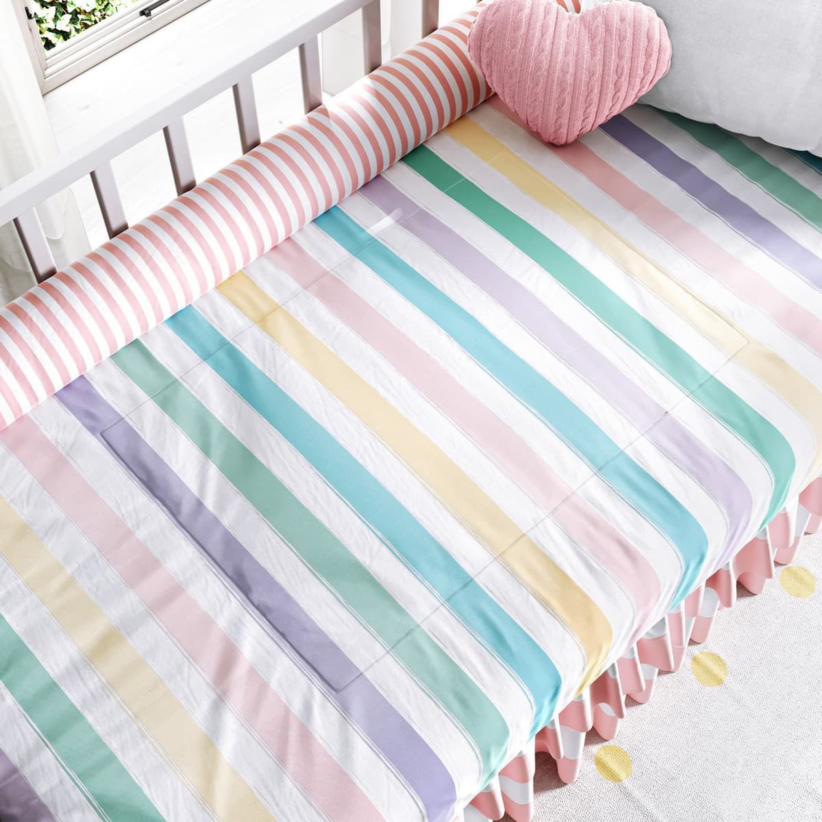 https://gdg-images.s3.sa-east-1.amazonaws.com/fotos/200948/quarto-de-bebe-completo-arco-iris-patchwork-29-pecas-490213.jpg