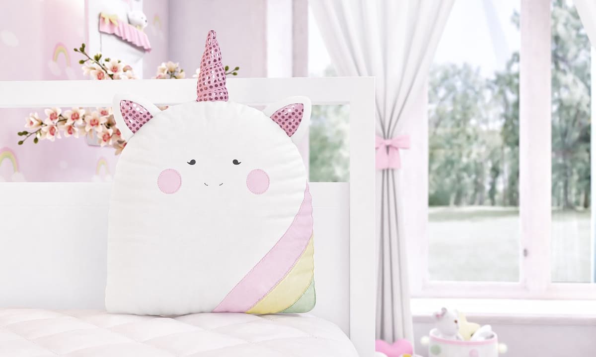 https://gdg-images.s3.sa-east-1.amazonaws.com/fotos/95626/almofada-unicornio-paete-rosa-32cm-215574.jpg