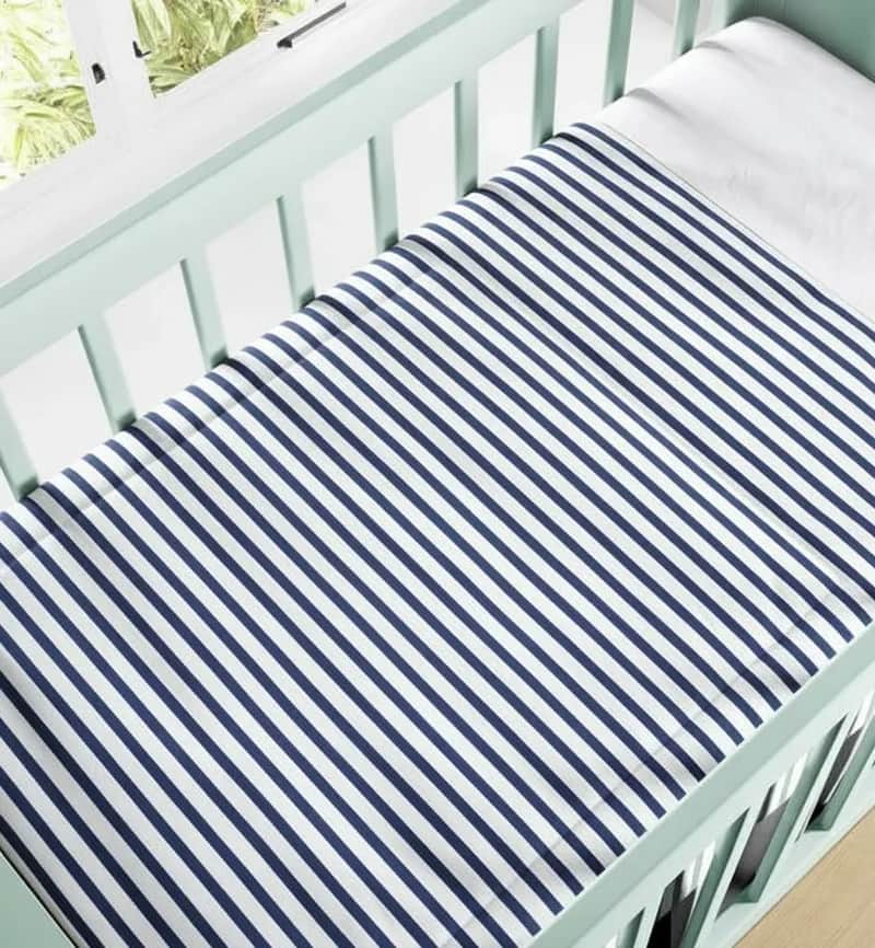 Edredom de Berço Listrado Azul Marinho	