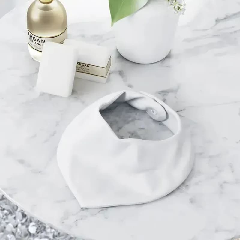 Babador Bandana Branco Clássico