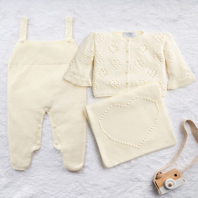 Saída Maternidade Tricot Coração e Pérola Vermelho 03 Peças