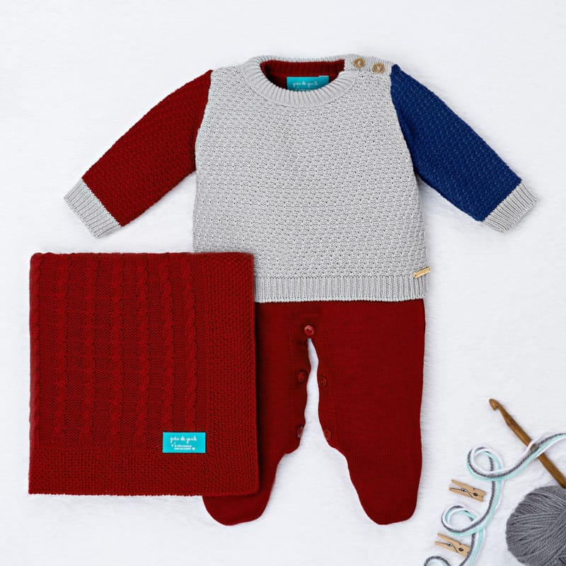 Saída Maternidade Tricot Tricolor Manta Vermelho 03 Peças